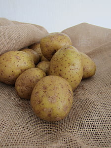 Kartoffeln, Sackleinen, Natur