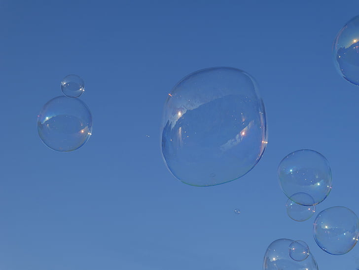 burbulis, ziepju burbuļi, gaisa, ziepjainajā ūdenī, zilas debesis, lai piezvanītu, mirgošana