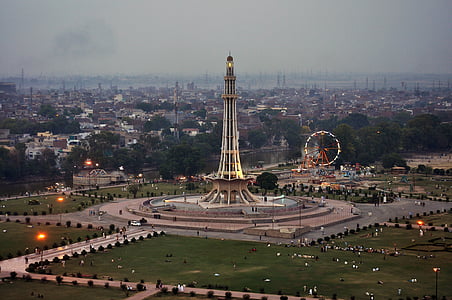 Lahore, Lahore városa, LHR, Lahore, Pakisztán, Minar e Pakisztán, híres hely, utca-és városrészlet
