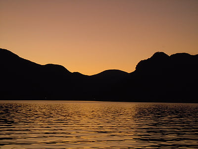 Mujer durmiendo, puesta de sol, naturaleza, agua, noche, cielo, Lago
