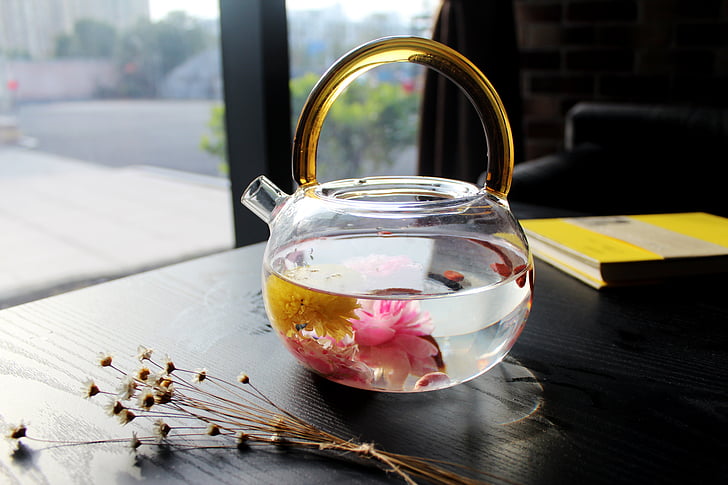 tea ローズの花冠, カフェ, 本, ティーポット, ガラス, カフェ, 朝