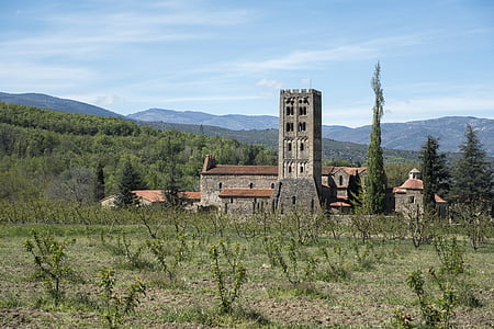 Frankrijk, oostelijke Pyreneeën, Codalet, Abdij, Saint-michel cuxa, erfgoed, 11e eeuw