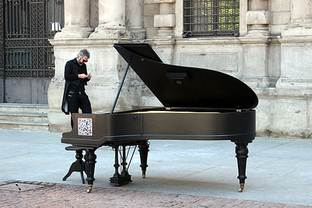 план, Милано, улица, музика, пиано, музикант