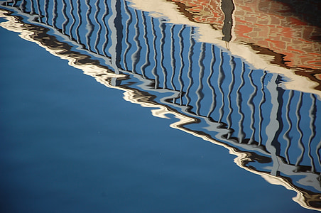 Diagonal, reflectint, l'aigua, blau, llum