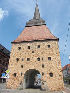 city wall, rostock, town fortifications, middle ages, hanseatic league, hanseatic city, historically