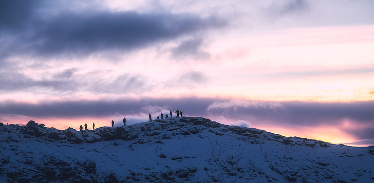 Island, zalazak sunca, sumrak, figure, planinarenje, planine, vrh