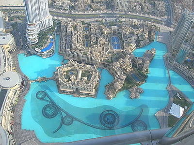 Dubajus, fontanas, bokštas