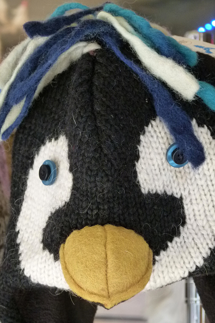 tuque, knitted, funny, cap, wool, penguin face, close-up