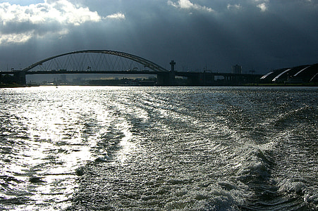 Reino, upės, tiltas, Dabartinis, Olandijoje, vandens, pristatymas
