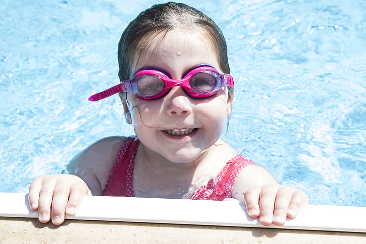 meitene, peldēšana, aizsargbrilles, vasaras, ūdens, baseins, laimīgs