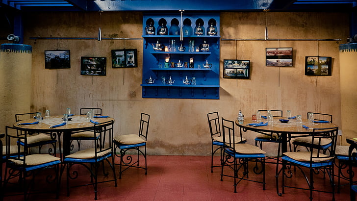 Restauracja, stoły do jadalni, Jadalnia, taras, odkryty, pokryte, krzesła