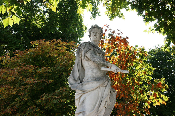 Julius caesar, Tuileries, Puutarha Tuilleries-puistosta, Tuilleries-puistosta, Pariisi