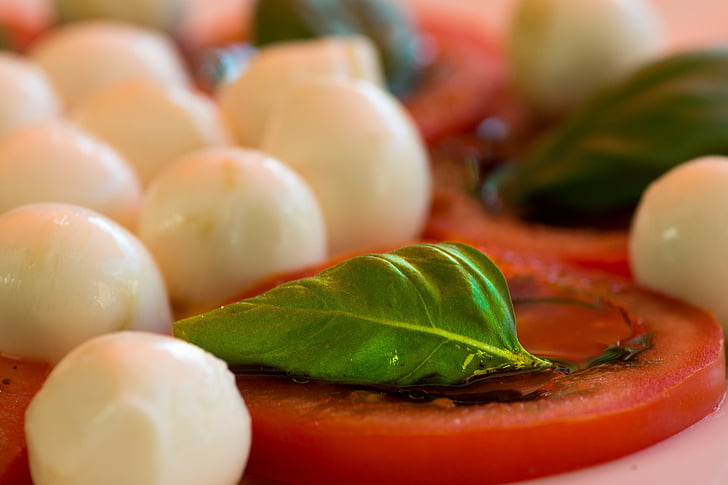 tomat, Mozzarella, basiilik, balsamico äädikas, tomatid, köögiviljad, toidu