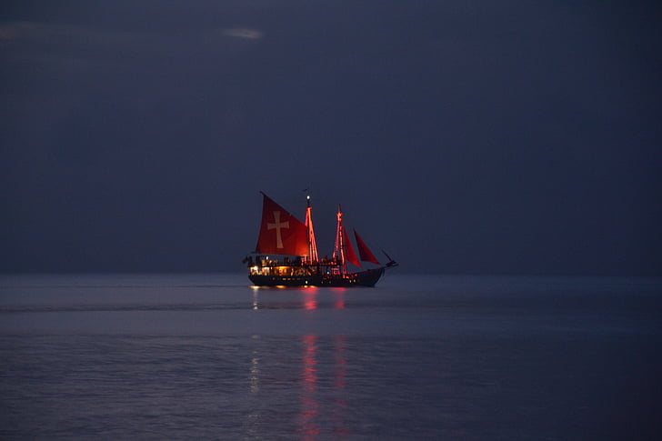 νύχτα στη θάλασσα, βάρκα, Οι πειρατές, το καλοκαίρι, Ενοικιαζόμενα, ηλιοβασίλεμα, μακρινή θέα