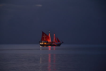 night sea, boat, pirates, summer, holiday, sunset, vista