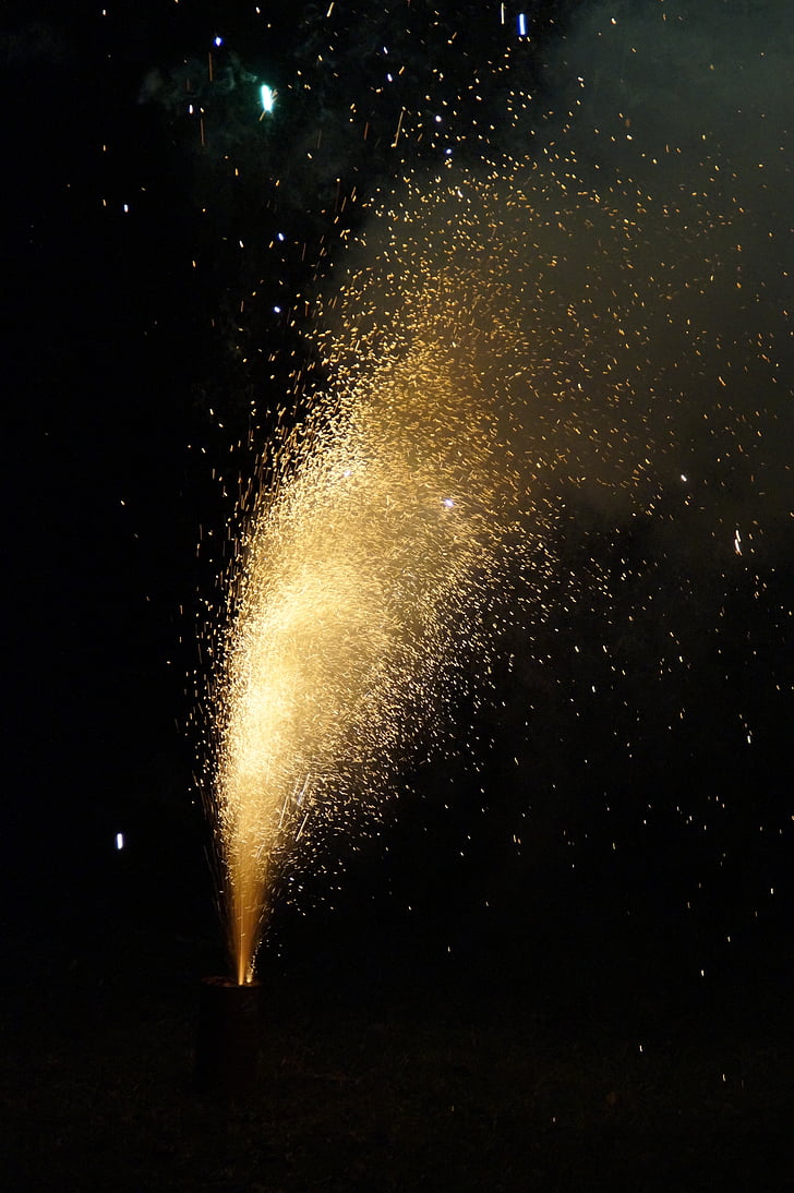 fireworks, new year's eve, festival, celebration, sylvester, radio, fountain