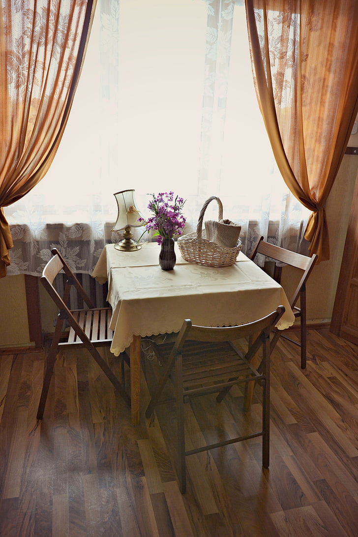 Alojamento, casa, Bukovina, mesa de jantar, janela, o interior do