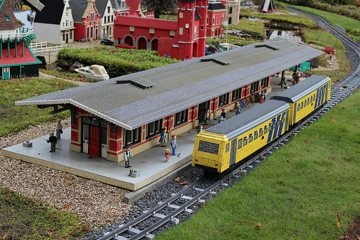 Lego, dari lego, Stasiun Kereta, kereta api, Legoland, blok Lego, model kereta