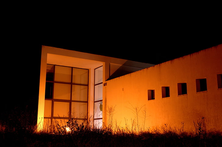 het platform, stedelijke, stad, gebouwen, nacht, gebouw