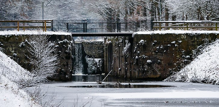 building, channel, lock, ludwig-danube-main canal, canal lock, old, winter