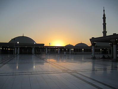Saudska Arabija, sončni zahod, mošeja, strehe, moški, molitvi, vera