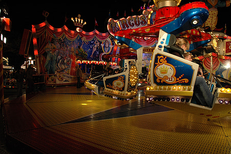 karusellen, Tivoli, underholdning, partiet, kveld, belysning, kjøre