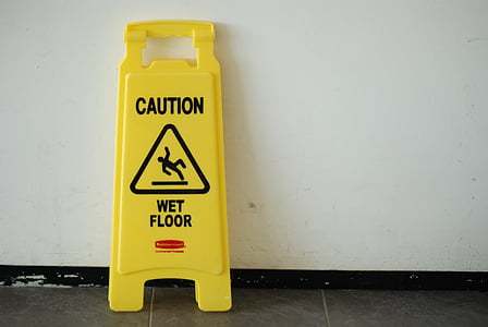 bokförda varning, våta golv, försiktighet, tecken
