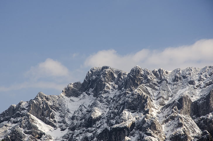 gris, montaña, cubierto, nieve, picos de, rocas, naturaleza