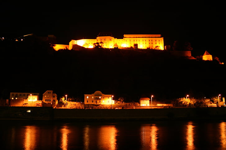 överhuset, Passau, Veste oberhaus, arkitektur, byggnad, Donau, spegling