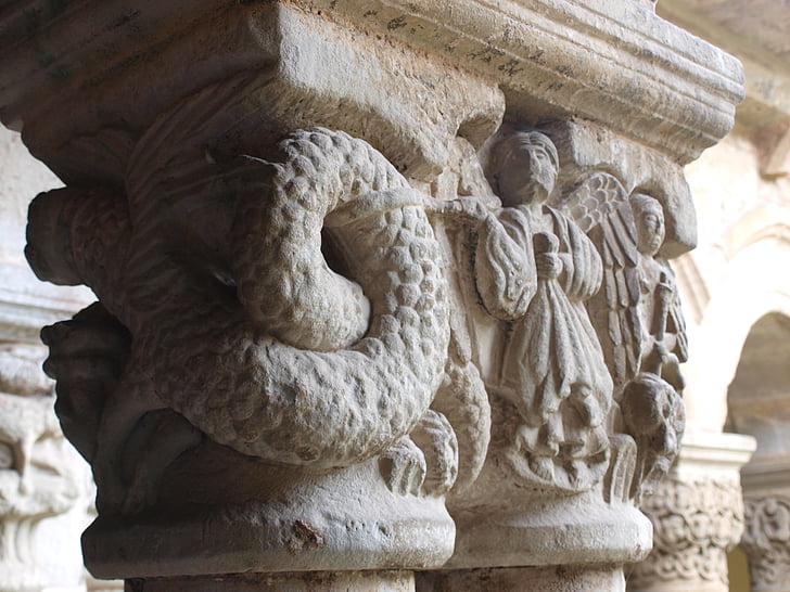 Collegiate church, kloster af santa giuliana, Santillana del mar, Spanien, kolonne, ornament, monument