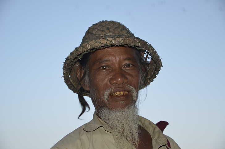 Myanmar, uomini vecchi, viso