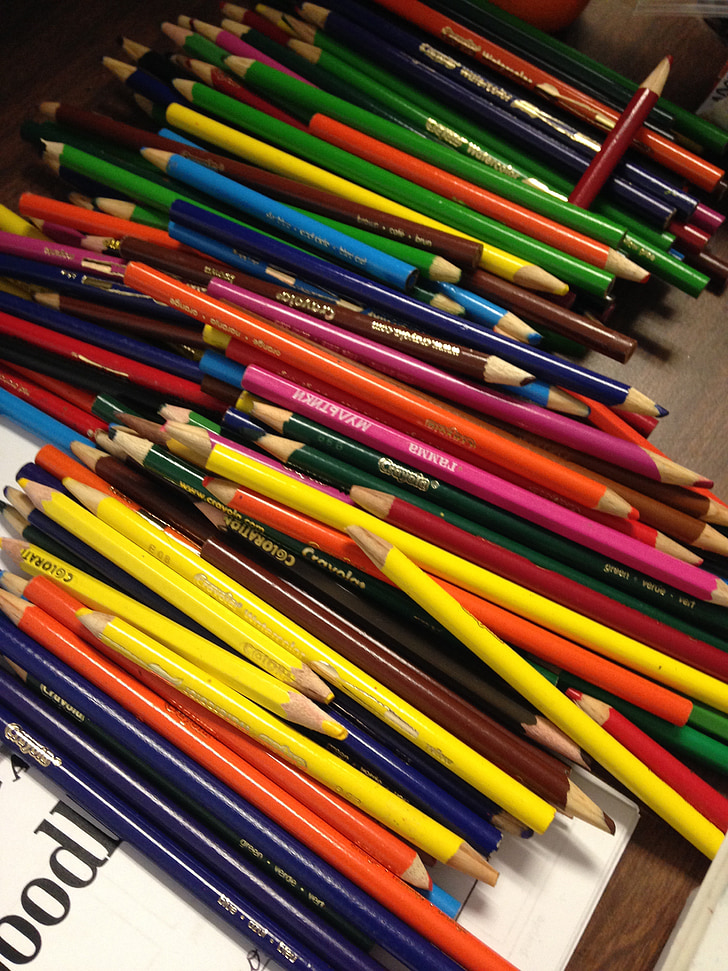 χρωματιστά μολύβια, προμήθειες τέχνης, πολύχρωμο, σχέδιο, εκπαίδευση, σχολείο, προμήθειες