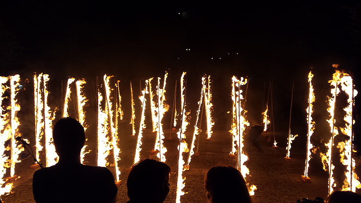 antorchas, llamas, cultura de BINDER, Szczecin