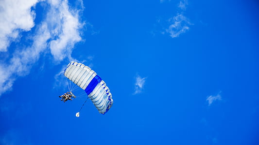 Mavi gökyüzü, paraşüt, Paraşütçü, gökyüzü, Paraşütçü, Paraşütle atlama