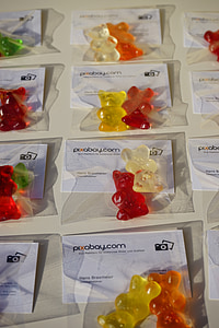 business cards, presentation, gift, bags, gummi bears, packed, sachets