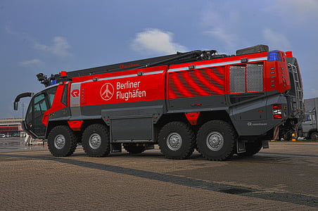 airfield fire truck, berlin, panter