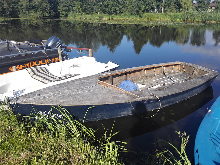 古いボート, 木製ボート, もっとその
