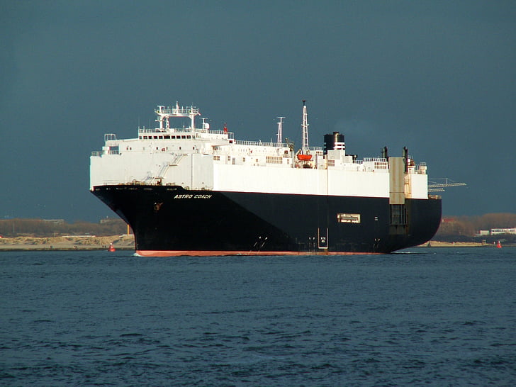 astro coach, port, rotterdam, ship, vessel, logistics, transportation