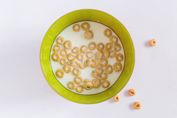 round, green, ceramic, plate, cereal, food, breakfast cereal