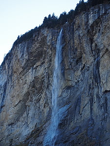 staubbachfall, 瀑布, -秋季, 劳特布龙, 陡峭, 陡峭的墙壁, 岩墙