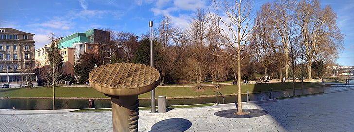 Düsseldorf, Kö luk, parku, hofgarten v Düsseldorfu, na koni avenue, Schloß jägerhof