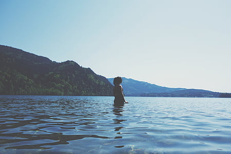 Cô bé, Lake, dãy núi, bơi lội, nước, người phụ nữ