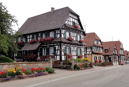 betschdorf, Alsace, poľnohospodárske usadlosti, rámovanie dreva, cestné, Ulica, Francúzsko