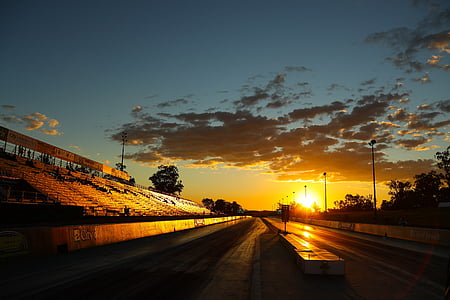 Sunset, Raceway, ravirata, Racing, urheilu, pilvi, moottori