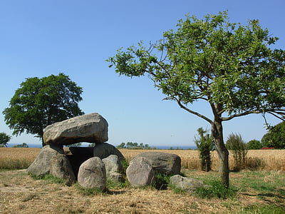 stone grave, cornfield, dolmen, dolmen tomb, field, summer, sun
