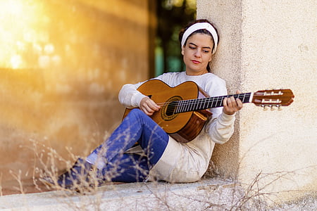 dekle, kitara, glasba, instrument, španska kitara, kitarist, španščina