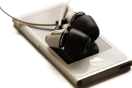 iPod-, MP3-soitin, -korvat, kuulokkeet, kuunnella musiikkia, Kuuntele, kuulokkeet