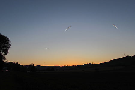 cielo de la tarde, posluminiscencia, avión, cielo, Estela de vapor, puesta de sol, naturaleza