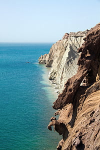 photo, brown, cliff, near, seashore, sea, ocean