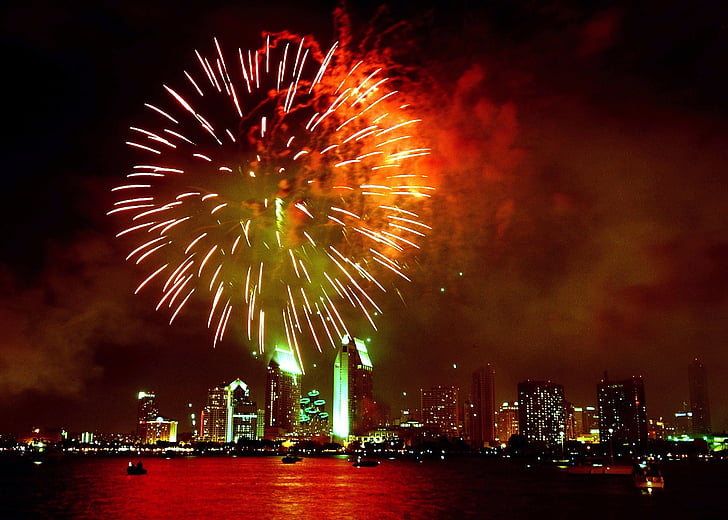 fireworks, skyline, san diego, silhouette, celebration, patriotism, harbor